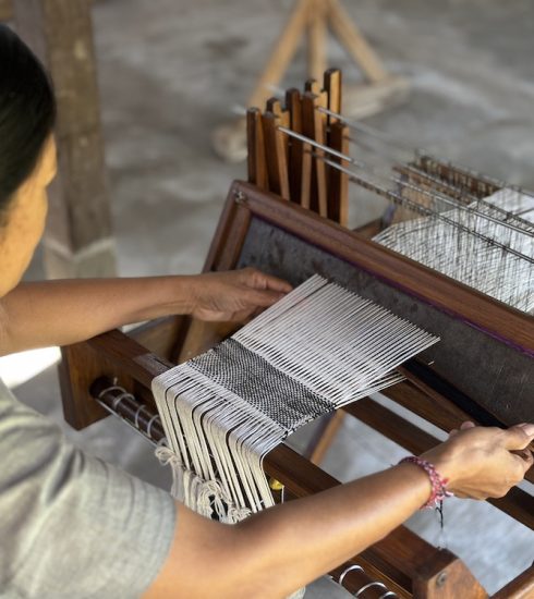 Discover Bali's Oldest Hand-Weaving Factory!